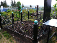 Кованые и сварные ограды для могил 11